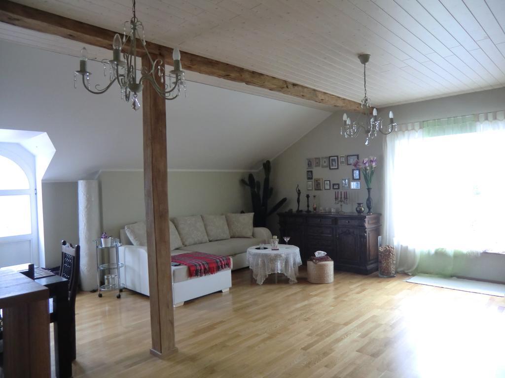 Kuressaare Romantic Apartment Екстер'єр фото