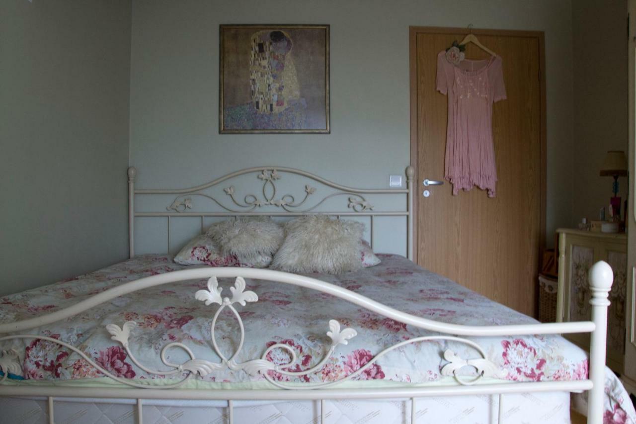 Kuressaare Romantic Apartment Екстер'єр фото