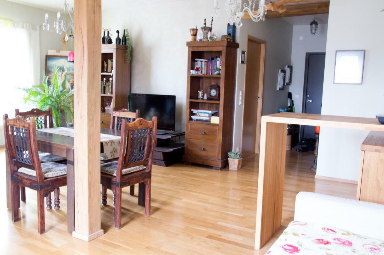 Kuressaare Romantic Apartment Екстер'єр фото